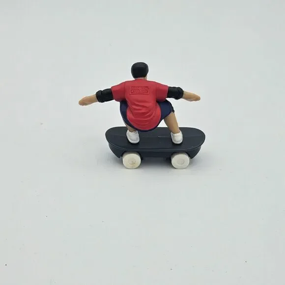 McDonalds Toy Lot Naruto Kakashi Thor Superman Tony Hawk Skateboard Figures - Picture 9 of 9